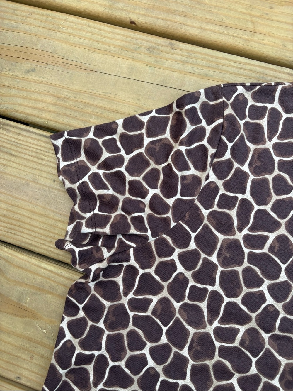 Croft & Barrow Women’s 1X Brown Giraffe Print Short Sleeve T-Shirt Top - Picture 3 of 7